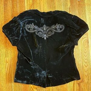 Metro 7 black velvet puff sleeve vest top with the coolest back design